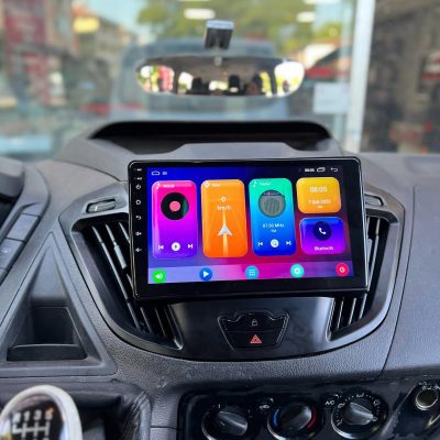 Ford Custom 9″ Android Multimedia